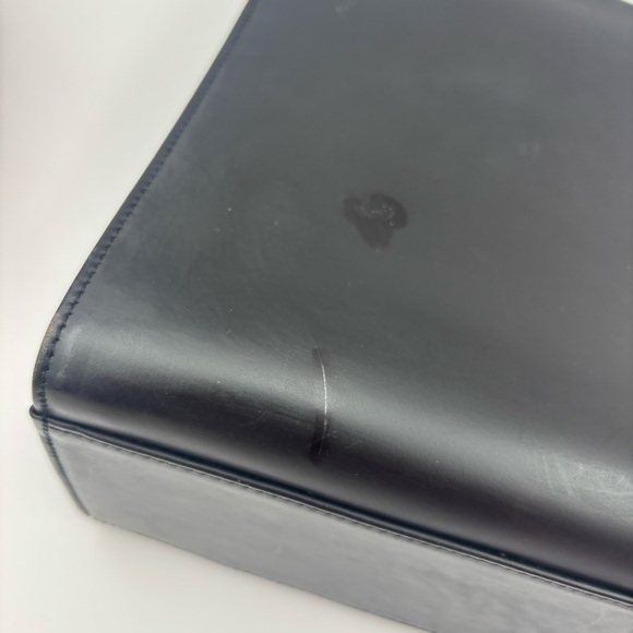 Gucci Bamboo Handle Satchel Black Interior with Logo Detail✨ - Picture 11 of 11